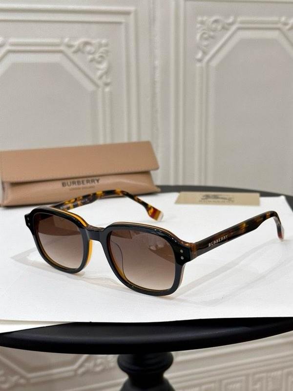 Burberry Sunglasses 139